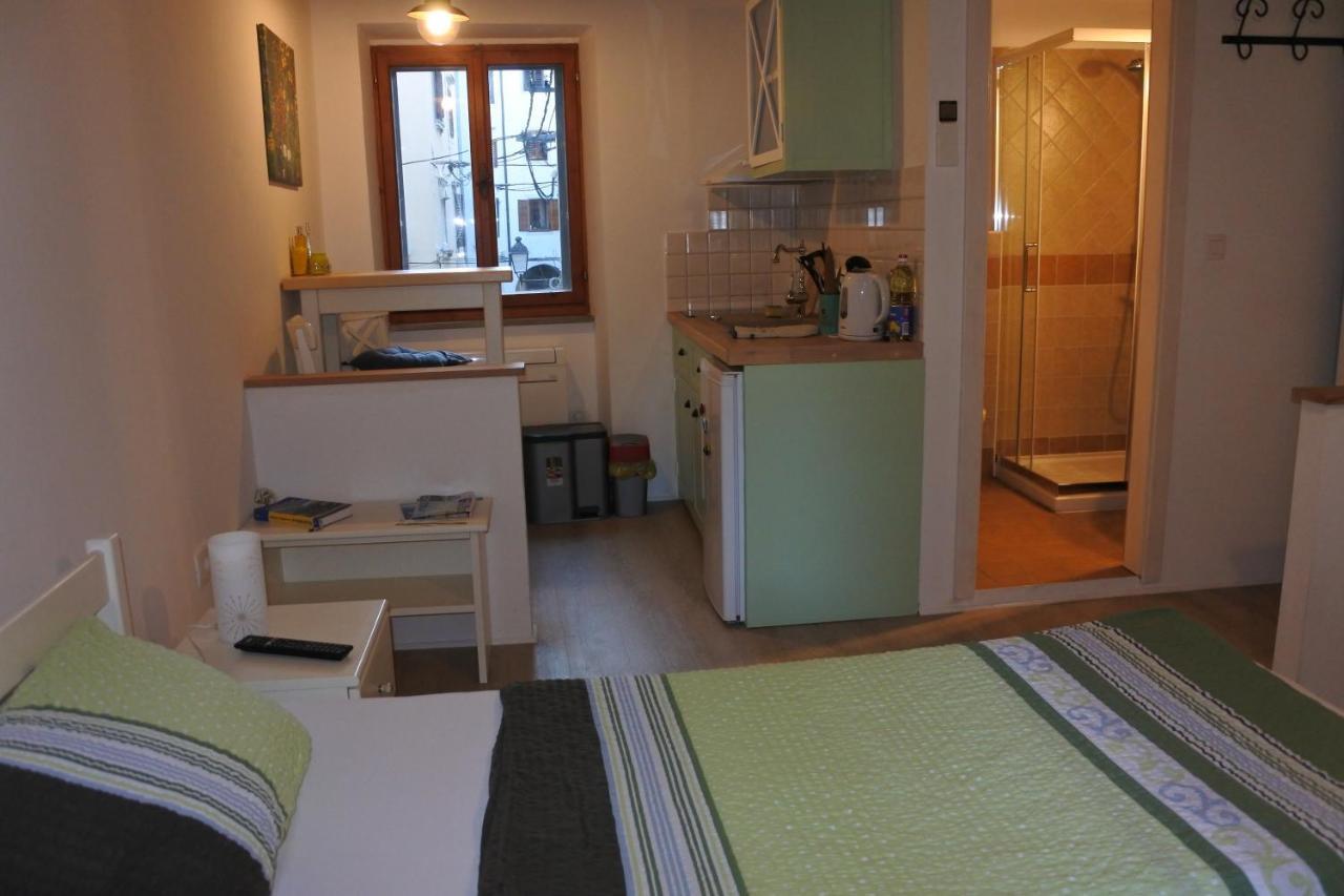 Apartments Jago Piran Eksteriør billede